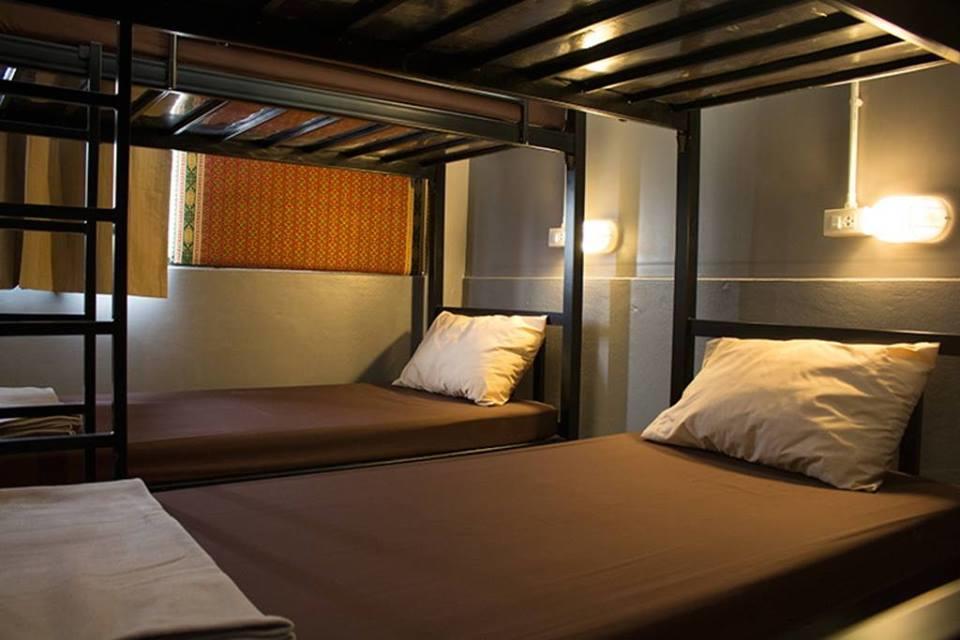Ama Phuket Hostel Ngoại thất bức ảnh